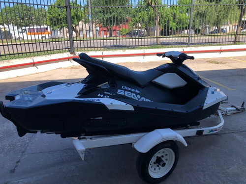 Imagen 3 de 5 de Sea Doo Spark 3 Up 90 Hp Con Ibr 2017 (int 7678)