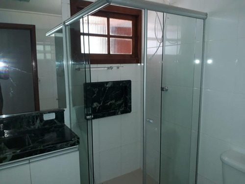 Imagem 10 de 20 de Bela Chácara Com Piscina - Ch0028
