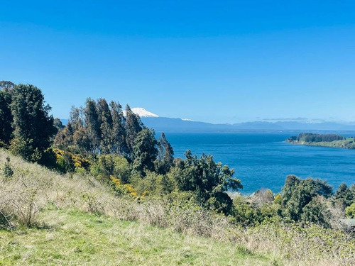 Parcelas Con Vista Volcán Y Bahía Domeyko