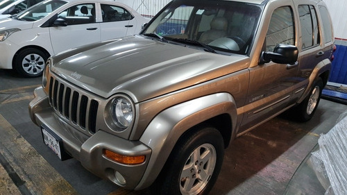 Jeep Liberty Limited 4x2 At 2003