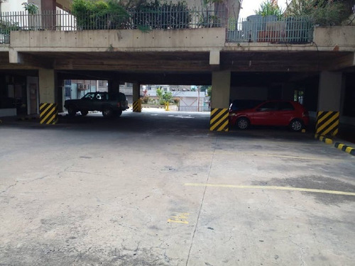 Imagen 12 de 13 de En Venta/alquiler Local Comercial Ubicado En El Centro Comercial 5 De Julio Ve03-583pj-csol