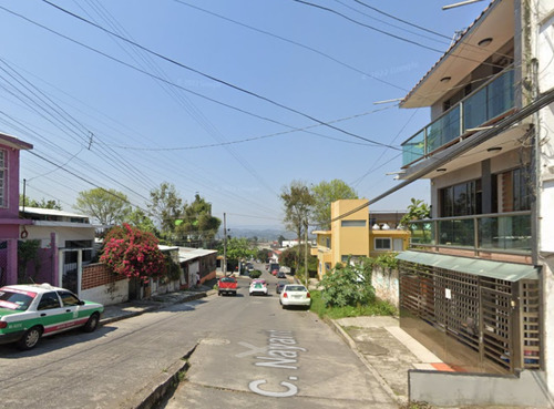 Casa En Venta De Remate Bancario C. Nayarit, Progreso Macuiltepetl, 91130 Xalapa-enríquez, Ver. -jcbb2