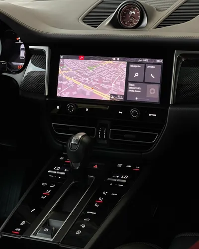 Porsche Macan S