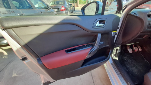 Imagen 11 de 19 de Citroen Ds4 1.6