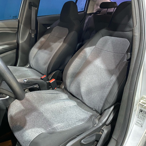 Chevrolet Onix plus LT 1.0 Turbo
