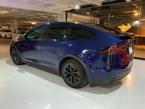 Tesla Model X Plaid 2023