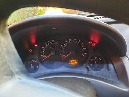 Imagem 2 de 4 de Chevrolet Corsa 2012 1.4 Maxx Econoflex 5p