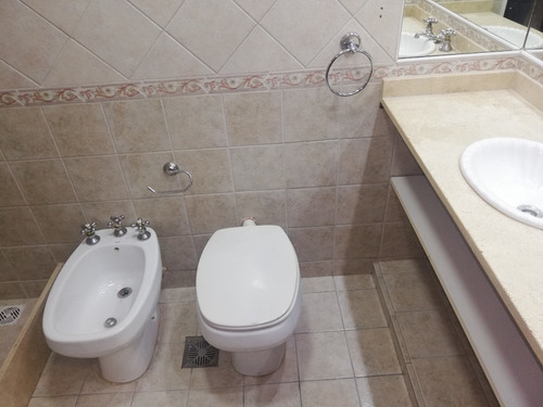 Hermoso Dúplex Al Frente 2 Y 1/2 Ambientes/ Ramos Mejía