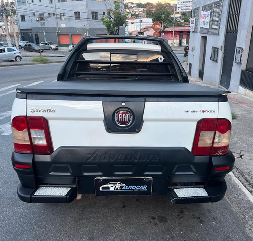 Fiat Strada 1.8 16v Adventure Ce Flex 2p