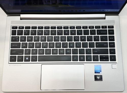 Hp Elitebook 640 G9 Notebook I7 12va Gen, 32gb Ram, 1tb Ssd (Reacondicionado)