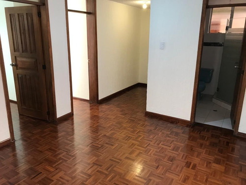 Imagen 4 de 18 de Hermoso Departamento Independiente En Quito - Sector Norte - Muy Bien Ubicado Y Accesible A Todo Servicios. Excelente Ubicación !!!