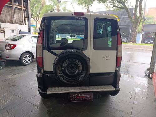 Fiat Doblo 1.8 Adventure Locker Flex 5p
