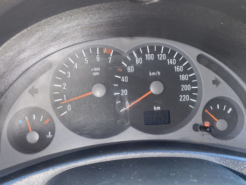 Chevrolet Corsa Sedan 1.8 4p Flex