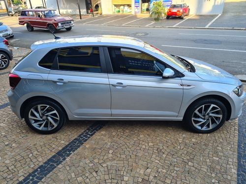 Imagem 7 de 13 de Volkswagen Polo Tsi 1.0 Highline At