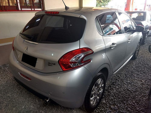 Imagen 4 de 9 de Peugeot 208 Allure 1.6 2016, Impecable!!!