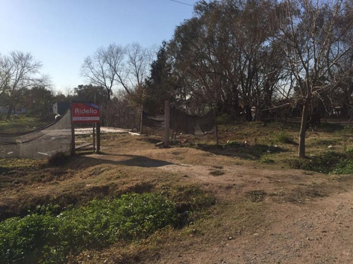 Se Vende Lote En Calle 15 E/ 88 Y 89