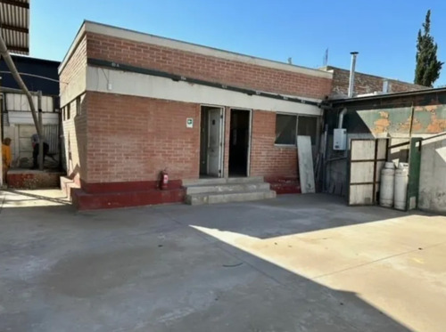 Gran Bodega, Excelente Ubicación, Sector Norte (uf 0,45/m2)