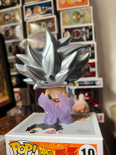 Funko Pop! Dragon Ball Super Goku Ultra Glow Special #1694