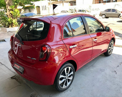 Nissan March 1.6 Sl Automático 2017 Vermelho