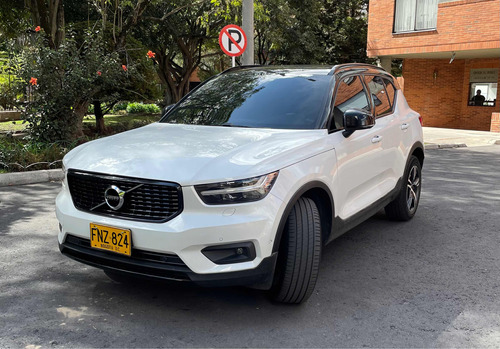 Volvo XC40 2.0 T5 Awd R-design