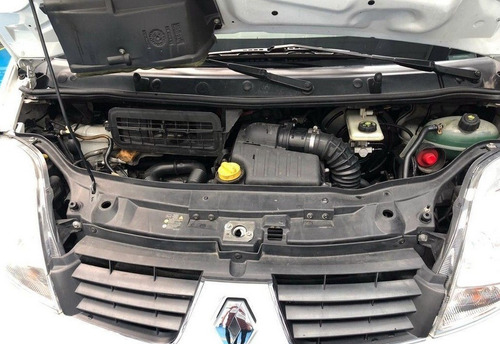 Van Microbus Renault Trafic 12 Pasajeros Diesel 2.0