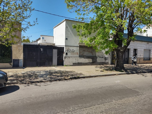 Imagen 2 de 20 de Venta De Casa 3 Dormitorios, La Plata