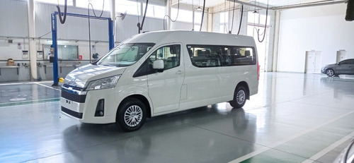 Hiace Pasajeros 2021 !! Commuter 2.8 Tdi 6at 14a