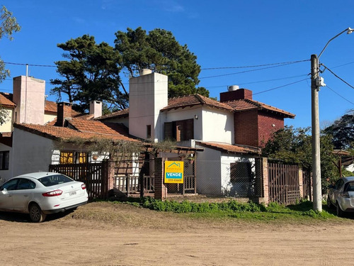 Casa De Cinco Amb/ Centro Villa Gesell