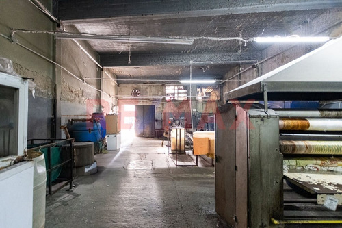 Venta Deposito Galpon Piñeiro Oportunidad 220m2