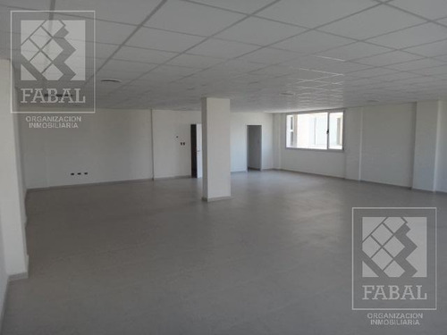 Imagen 7 de 12 de Oficina Alquiler Venta Centro, 120 M2