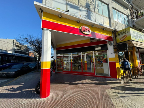 Venta En Block De Dos Locales En Lope De Vega, Villa Devoto.