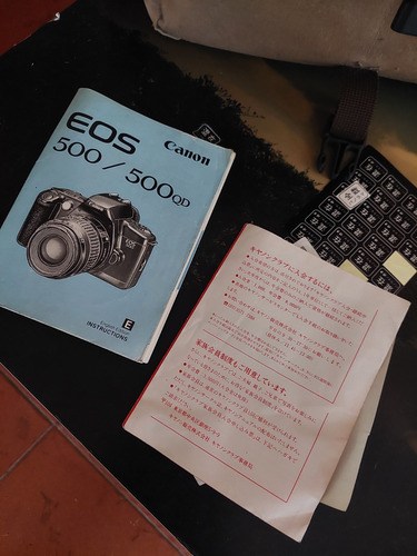 Camara Canon Eos500 Kiss Analógica Japón + Digital Rebel Xt Negro (Usado)