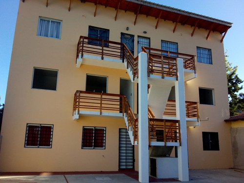 Imagen 9 de 14 de Duplex En Con - Calle 57 N° Entre 3 Y 4 Mar Del Tuyu