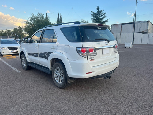 Imagen 3 de 16 de Toyota Hilux Sw4 Tdi Srv 4x4 ¡oportunidad!