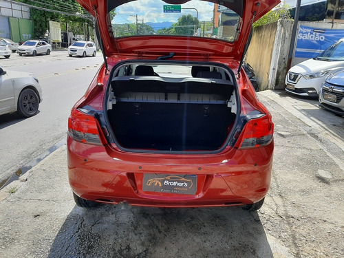 Imagem 9 de 15 de Chevrolet Onix 2019 1.0 Joy 5p
