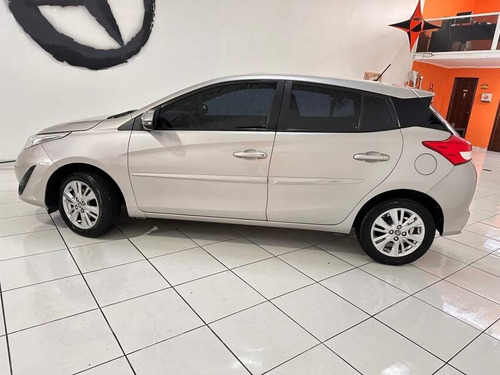 Toyota Yaris 1.3 16V FLEX XL MULTIDRIVE