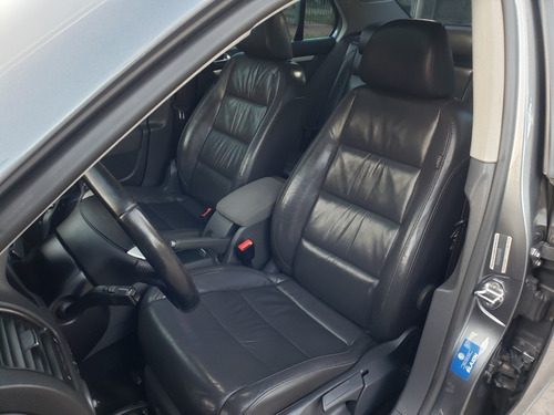 Volkswagen Vento 2.5 Advance 2007
