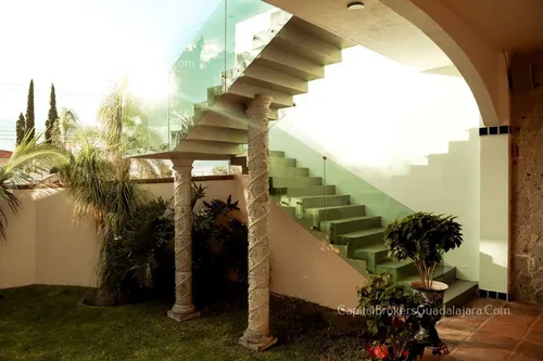 Casa En Venta Con Alberca En Balcones De La Calera