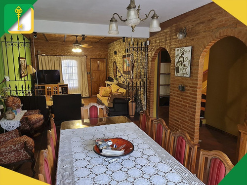 Imagen 3 de 16 de Casa En Venta En Villa Ballester