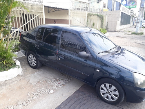 Renault Clio 2004 1.0 16v Authentique 5p