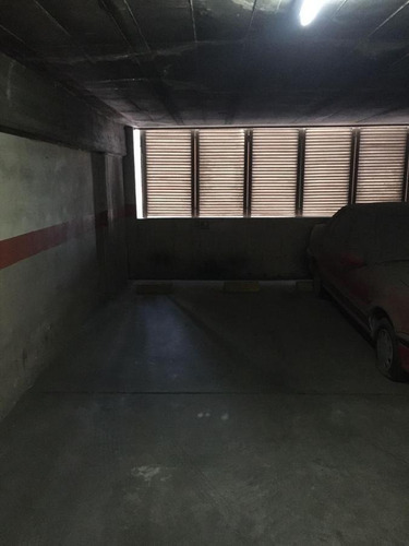Imagen 2 de 6 de Oportunidad! Cochera - Villa Crespo