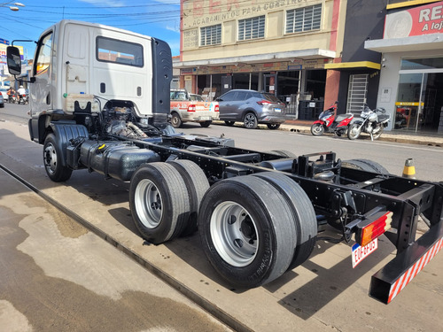 Accelo 1016 Trucado - 86.000km Original