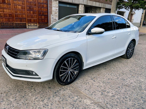 Vento 2.5 Luxury Mt 2015. Gnc 5ta !!