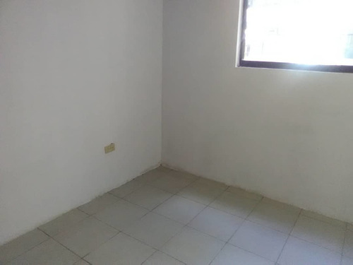 Imagen 7 de 14 de Apartamento En Venta Residencias La Quinta Planta Baja 83 M2 Los Teques
