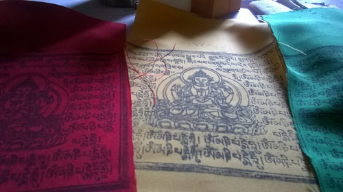 15 Banderas Tibetanas 17x17 Cm,2.55 Mts