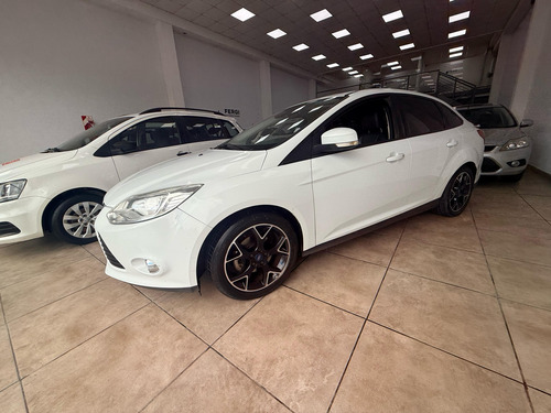 Ford Focus III 2.0 Sedan Se Plus At6
