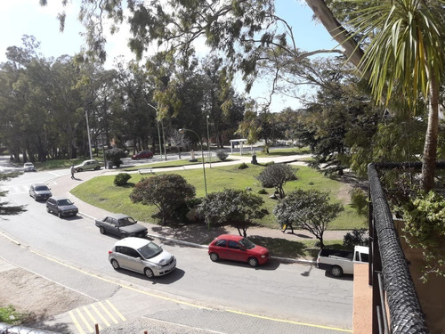 Imagen 5 de 8 de Departamento Inmejorable Ubicación En Pinamar