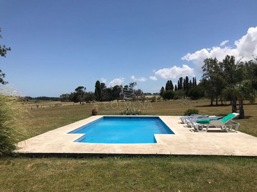 Imagen 1 de 27 de Chacra Muy Cerca De Ruta 104 Y Camino Egusquiza, Casa Y Piscina. Consulte!!!!