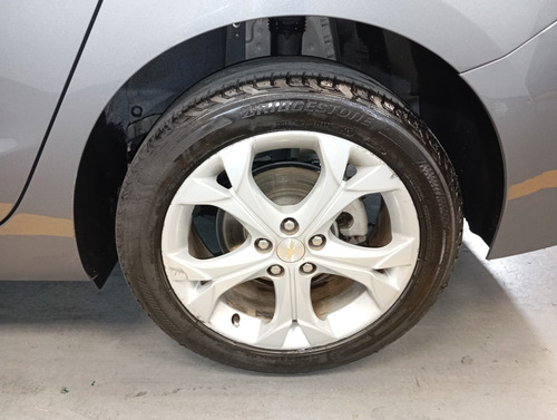 Chevrolet Cruze II 1.4 Sedan Lt
