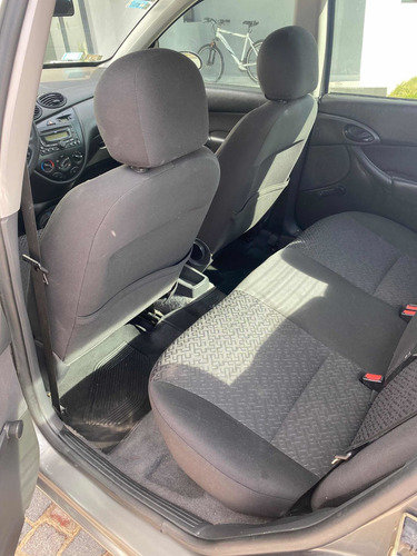 Imagen 10 de 14 de Ford Focus 2009 1.6 One Ambiente Mp3